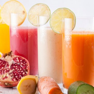 Zumos naturales variados